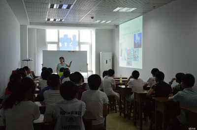 搭建藝術(shù)橋梁，啟迪智慧心靈——記太原啟智源文化藝術(shù)培訓學校文化交流活動